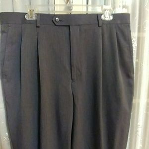 Strafford Men's dress pants 36" by 32"